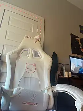 loveluna8 online show from 03-03-26, 02:45