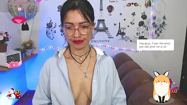 Snapshot of FernandaEloisa chatting on 01-09-25, 01:35 FernandaEloisa online show from 01-09-25, 01:35