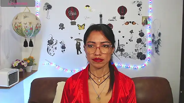 Snapshot of FernandaEloisa chatting on 01-12-25, 03:25 FernandaEloisa online show from 01-12-25, 03:25