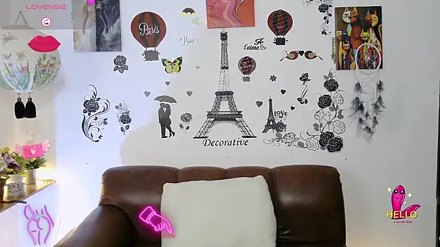 Snapshot of FernandaEloisa chatting on 01-30-25, 01:53 FernandaEloisa online show from 01-30-25, 01:53