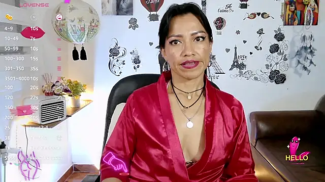 Snapshot of FernandaEloisa chatting on 02-09-25, 01:11 FernandaEloisa online show from 02-09-25, 01:11