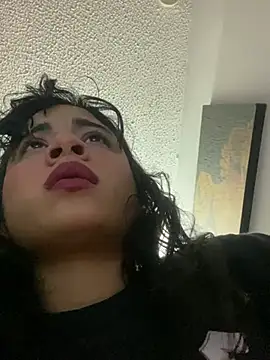 Snapshot of mysteriousgirl20 chatting on 12-12-24, 10:31 mysteriousgirl20 online show from 12-12-24, 10:31