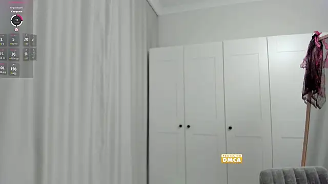 Snapshot of snowiie chatting on 10-31-25, 05:14 snowiie online show from 10-31-25, 05:14