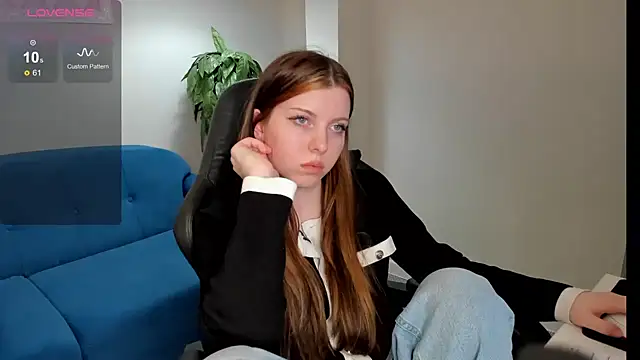 Sandra  Cute online show from 02-03-25, 11:31