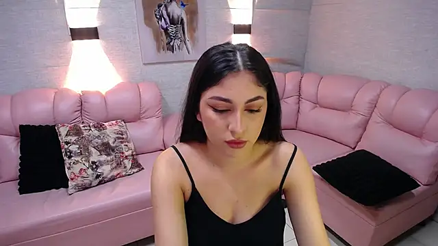 Snapshot of Alaya_cute chatting on 11-13-25, 11:47 Alaya cute online show from 11-13-25, 11:47