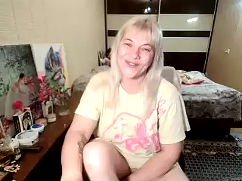 Snapshot of Lia_Laguna77 chatting on 07-10-26, 05:26 Lia Laguna77 online show from 07-10-26, 05:26