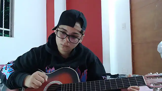 Snapshot of SHARLOTTE_MORGAN chatting on 03-09-25, 01:46 SHARLOTTE MORGAN online show from 03-09-25, 01:46