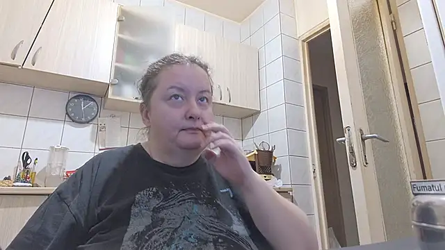 Snapshot of melissaBlessing chatting on 02-08-25, 08:09 melissaBlessing online show from 02-08-25, 08:09