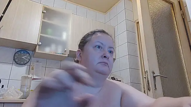 Snapshot of melissaBlessing chatting on 07-06-26, 11:18 melissaBlessing online show from 07-06-26, 11:18