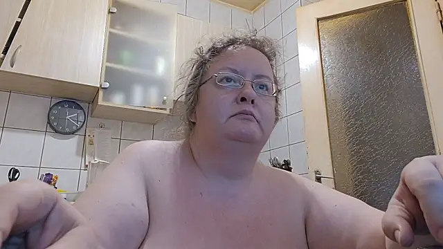 Snapshot of melissaBlessing chatting on 07-08-26, 11:20 melissaBlessing online show from 07-08-26, 11:20