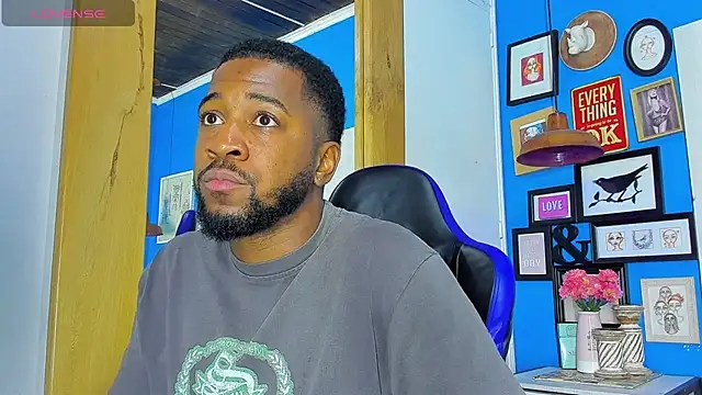 Drake Nassir4 online show from 10-08-25, 09:23