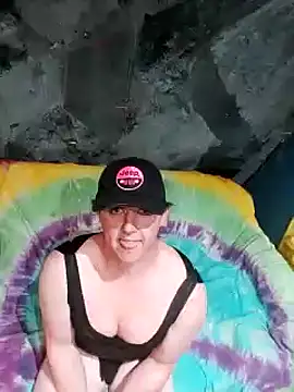 Snapshot of Boo-boo_kittyfux chatting on 03-12-25, 02:23 Boo-boo kittyfux online show from 03-12-25, 02:23