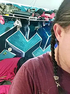 Snapshot of Boo-boo_kittyfux chatting on 10-28-25, 04:27 Boo-boo kittyfux online show from 10-28-25, 04:27