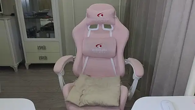 littlevildevil online show from 01-10-25, 03:06