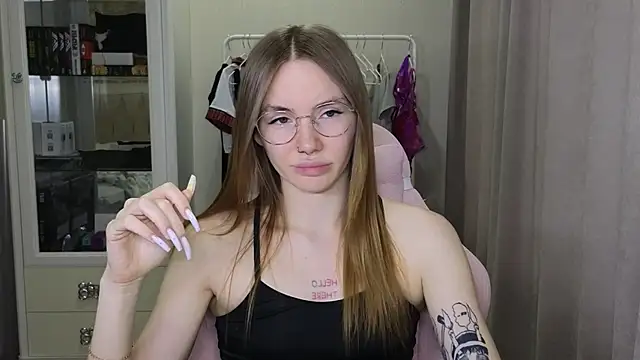 littlevildevil online show from 01-26-25, 10:12