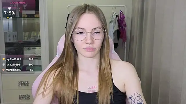 littlevildevil online show from 02-07-25, 12:06