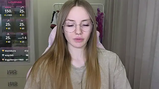 littlevildevil online show from 02-22-25, 01:24