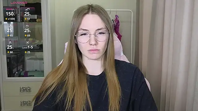 littlevildevil online show from 02-24-25, 11:10