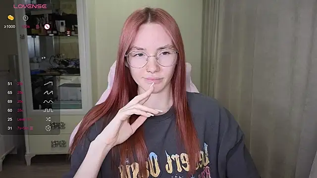 littlevildevil online show from 10-17-25, 10:40