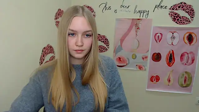 Snapshot of MademoiselleCl chatting on 01-06-25, 04:02 MademoiselleCl online show from 01-06-25, 04:02