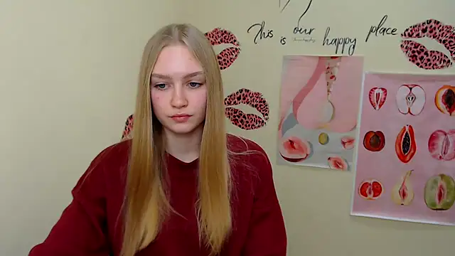 Snapshot of MademoiselleCl chatting on 01-09-25, 10:41 MademoiselleCl online show from 01-09-25, 10:41