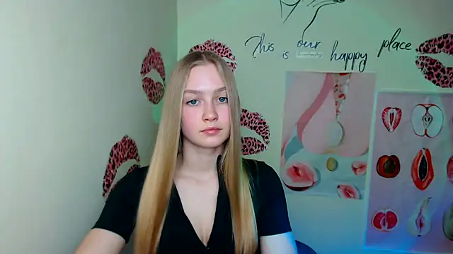 Snapshot of MademoiselleCl chatting on 03-15-25, 04:54 MademoiselleCl online show from 03-15-25, 04:54