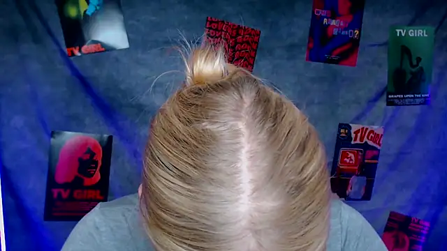 Snapshot of MademoiselleCl chatting on 10-01-25, 06:19 MademoiselleCl online show from 10-01-25, 06:19