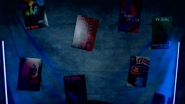 Snapshot of MademoiselleCl chatting on 10-04-25, 06:33 MademoiselleCl online show from 10-04-25, 06:33