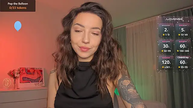 Oh My Dianee online show from 12-10-24, 08:19