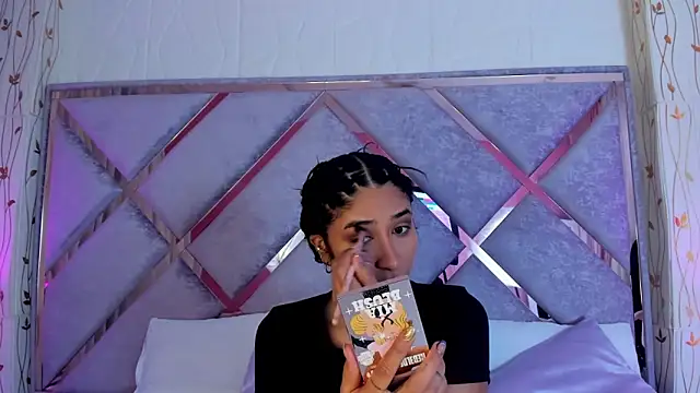  lanna jhonson  online show from 03-07-25, 11:51