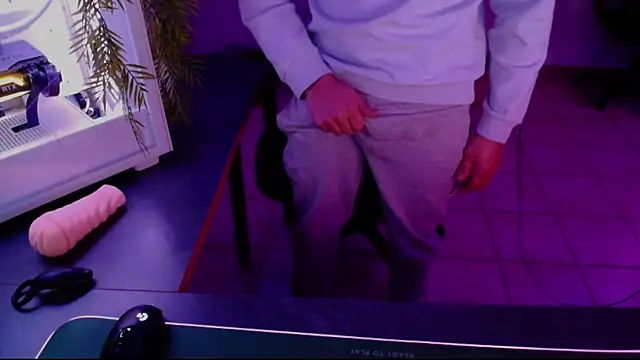 Vlad230323 online show from 12-28-24, 04:20