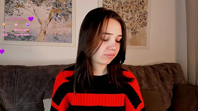 Snapshot of GillianDowdey chatting on 02-10-25, 01:24 GillianDowdey online show from 02-10-25, 01:24