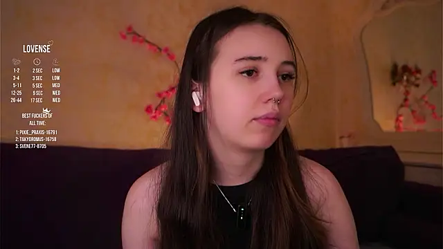 GillianDowdey online show from 03-18-26, 03:31