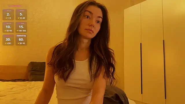 Snapshot of julya_flowerss chatting on 12-05-25, 06:15 julya flowerss online show from 12-05-25, 06:15