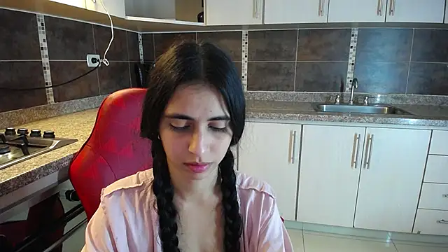 anna alvarez online show from 02-15-25, 05:17