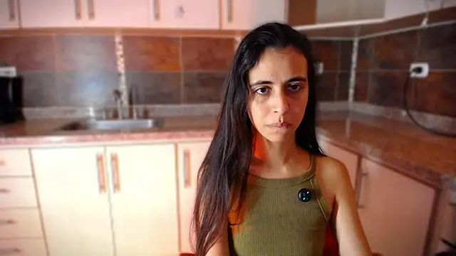 anna alvarez online show from 10-05-25, 11:41