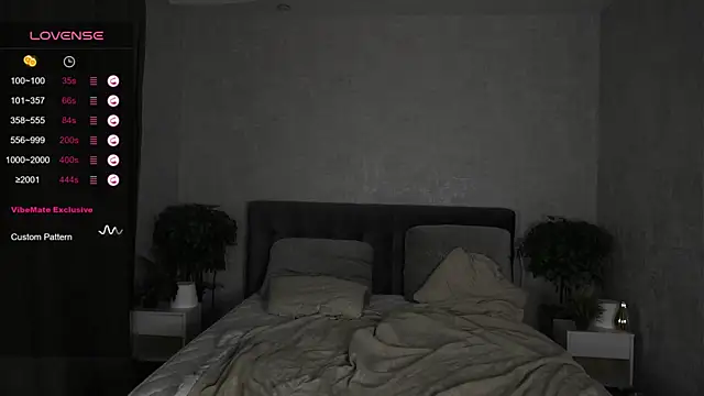 AislyEmbury online show from 02-07-25, 01:47