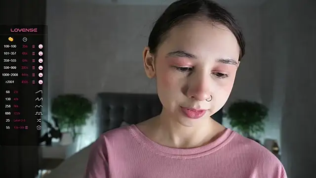 AislyEmbury online show from 02-16-25, 07:16