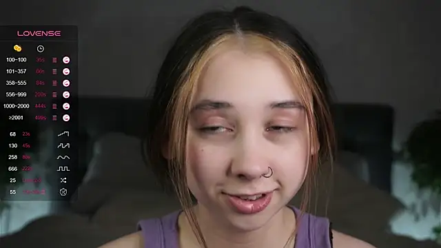 AislyEmbury online show from 02-27-25, 01:38