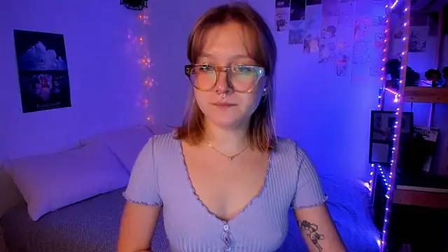 Snapshot of leazy_peazy chatting on 11-05-25, 04:45 leazy peazy online show from 11-05-25, 04:45