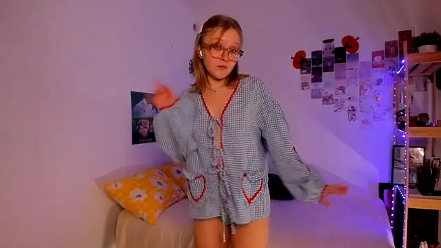 Snapshot of leazy_peazy chatting on 11-27-25, 06:48 leazy peazy online show from 11-27-25, 06:48