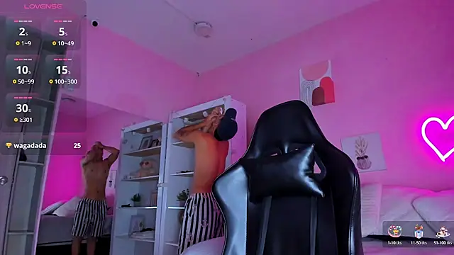 Ian Castillo  online show from 09-13-25, 11:21