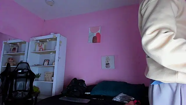 Ian Castillo  online show from 12-16-25, 11:15