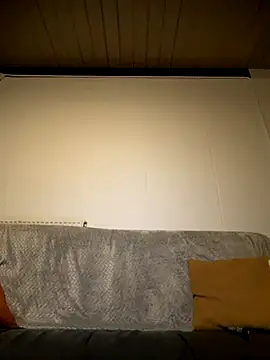 Snapshot of wolfwhite95 chatting on 11-07-25, 10:54 wolfwhite95 online show from 11-07-25, 10:54