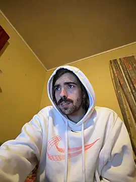 Snapshot of wolfwhite95 chatting on 02-06-26, 06:11 wolfwhite95 online show from 02-06-26, 06:11