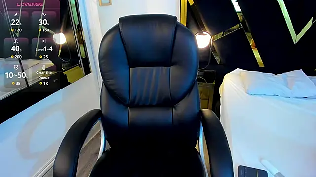 ninfomaria  online show from 02-07-25, 09:04