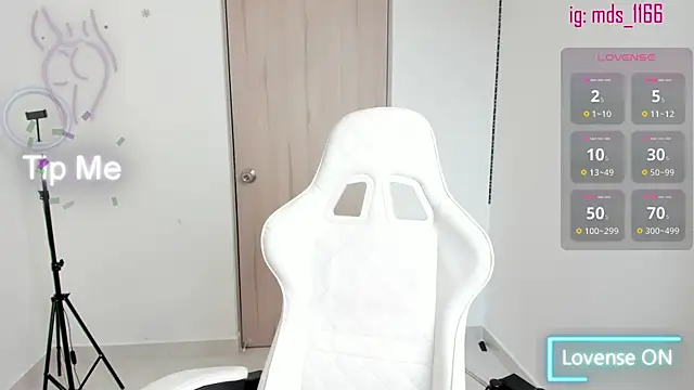 Mia adams66 online show from 01-21-25, 08:54