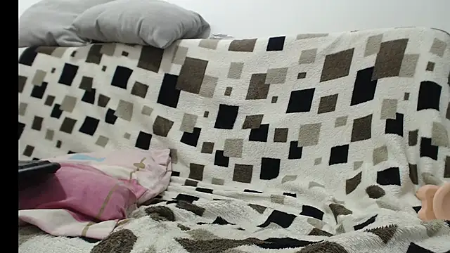 Snapshot of SophieMature_XXX chatting on 02-07-25, 09:26 SophieMature XXX online show from 02-07-25, 09:26