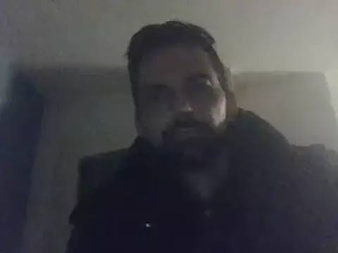 Snapshot of Romix2985 chatting on 12-03-24, 08:28 Romix2985 online show from 12-03-24, 08:28