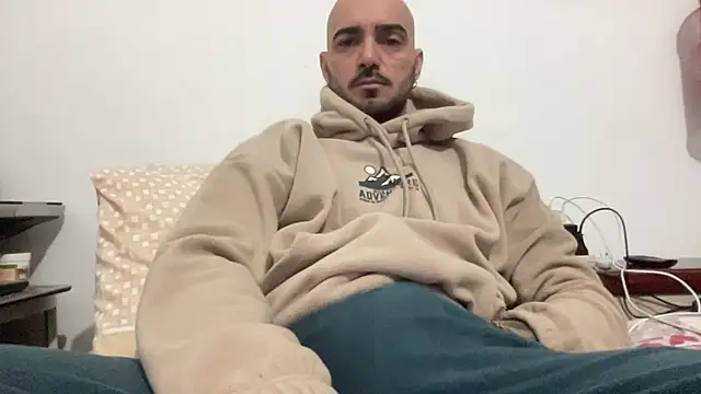 alessandromori91 online show from 01-09-26, 08:54